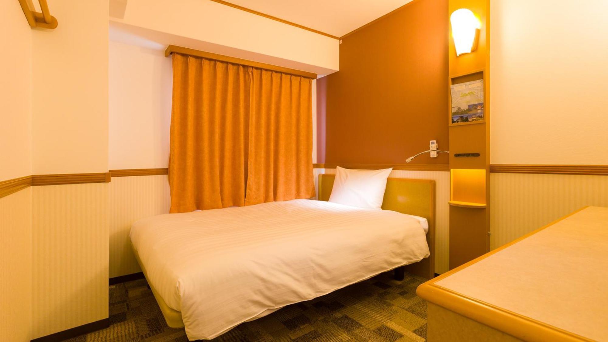 Toyoko Inn Kawasaki Ekimae Shiyakusho-Dori Rom bilde